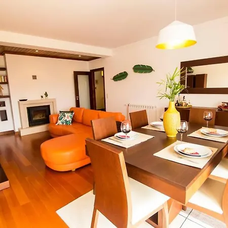 Casa Da Torre Com Garagem Gratuito Apartment Aveiro Exterior photo