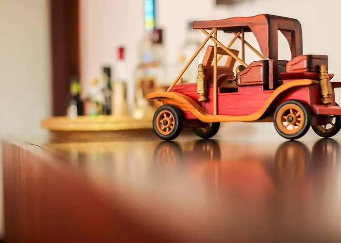 Casa Da Torre Com Garagem Gratuito