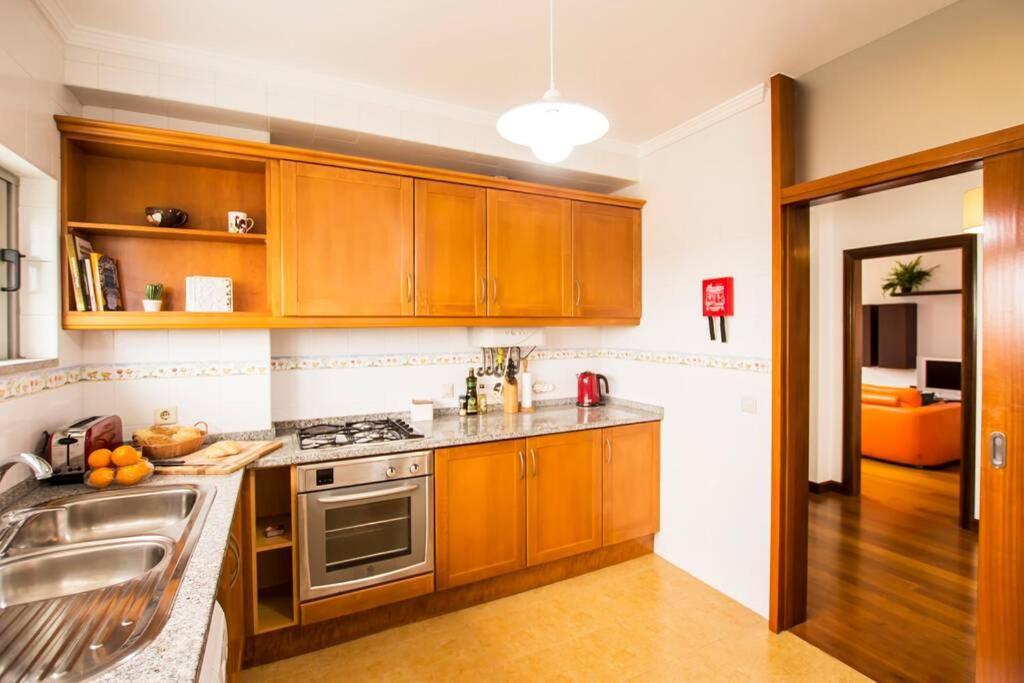 Casa Da Torre Com Garagem Gratuito Apartment